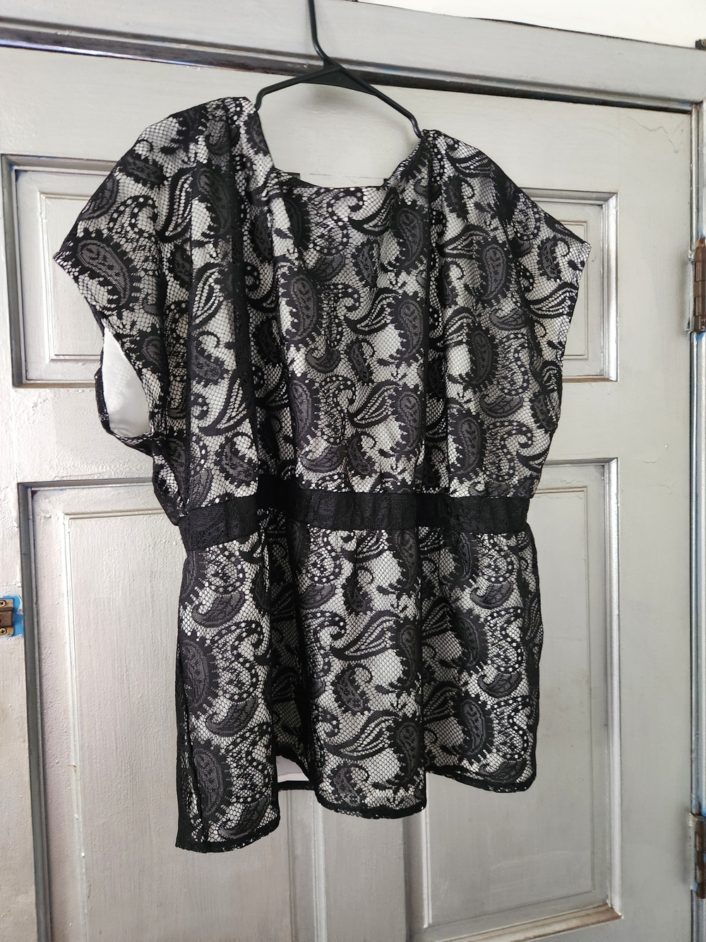 Apostrophe Black and White Lace Paisley Blouse